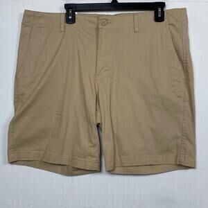H&M Men's Beige Regular Fit Mid Length Chino Shorts Size 38
